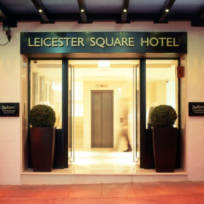 Radisson Blu Edwardian, Leicester Square Londres Exterior foto